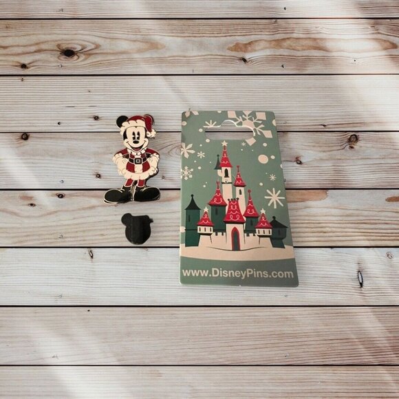 Disney Parks Mickey Mouse Dressed As Santa Christmas Enamel Pin‎ Pre-Owned - Picture 3 of 7